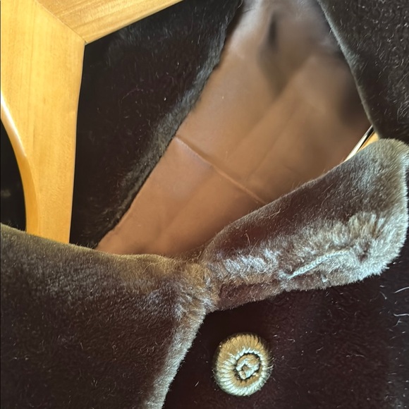 Elegant Vintage Borgazia Fairmoor Black Double-Breasted faux fur Coat - Picture 5 of 5